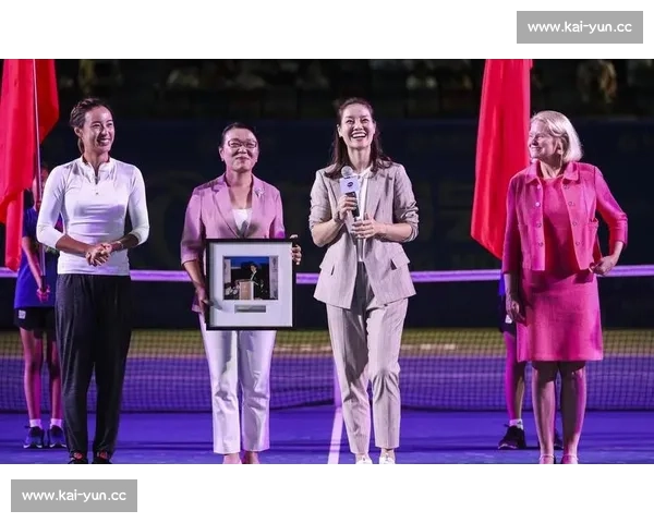 巨星闪耀！网球颁奖典礼星光璀璨，谁是今夜的焦点