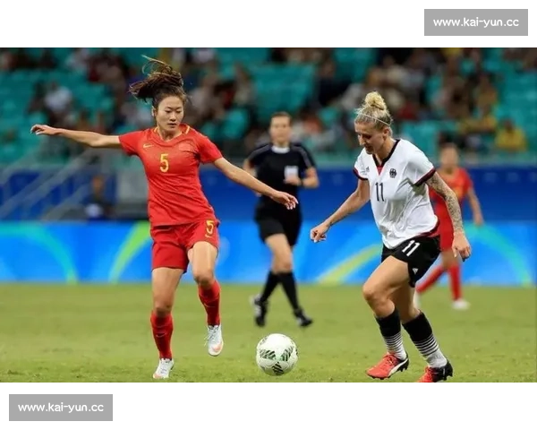 心跳加速！女足决赛直播，跌宕起伏，不到最后一刻绝不放弃！